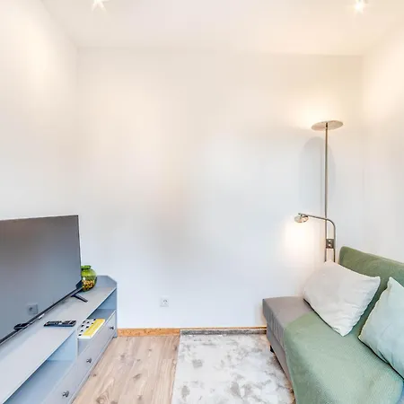 The Count Charm Apartment *