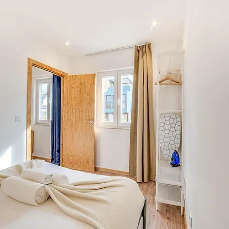 The Count Charm Apartment *